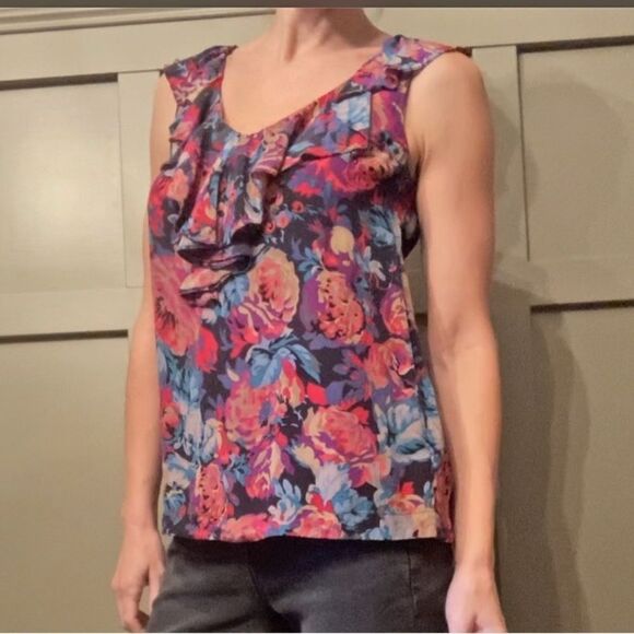 𝅺ANTHROPOLOGIE Moulinette Soeurs 100% Silk Floral Ruffle Blouse Size 2 - Picture 1 of 13